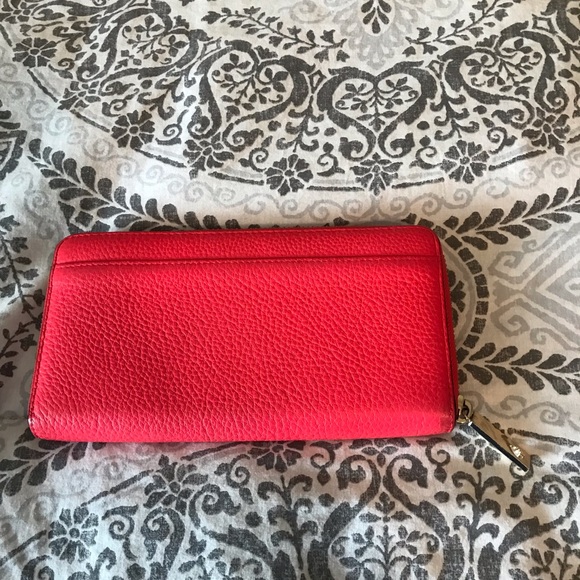 Kate Spade Wallet - Picture 4 of 8
